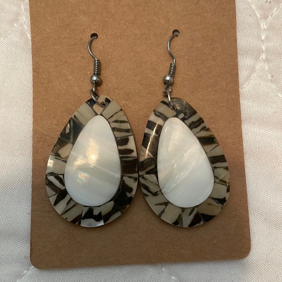 Accessories - Nice addition to any outfit